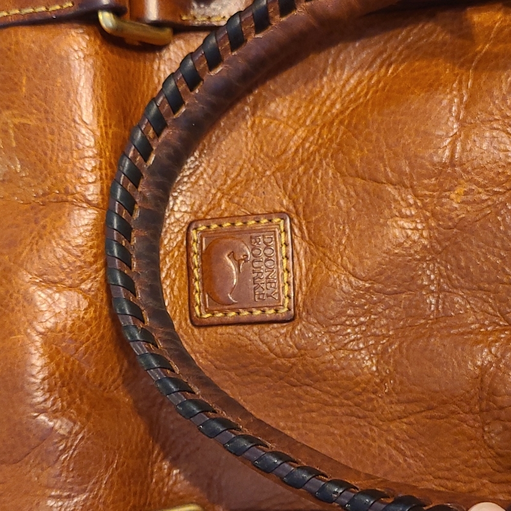 Dooney & Burke satchel purse 👛 - Picture 8 of 16